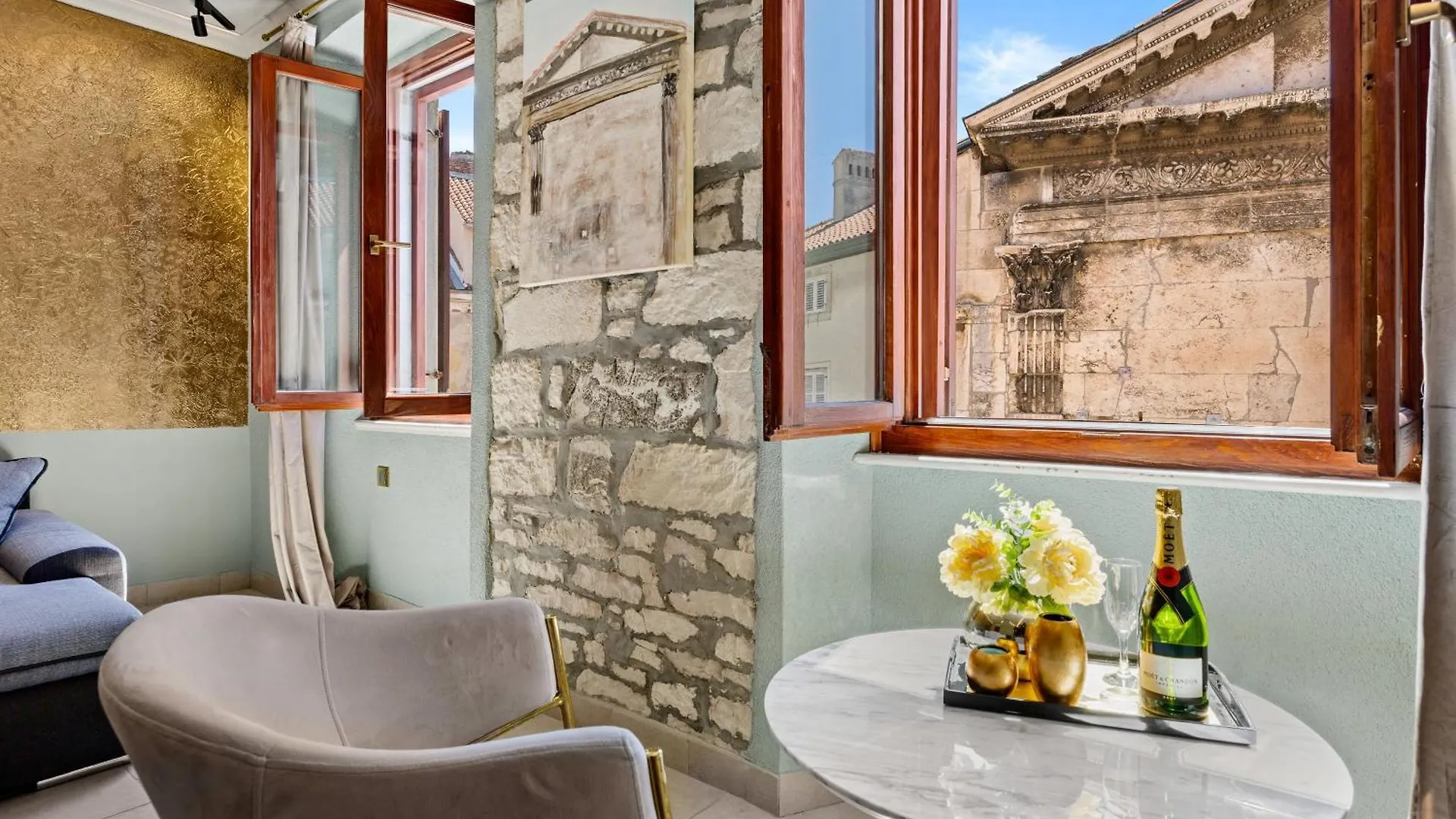 Diana City Hall View Pula